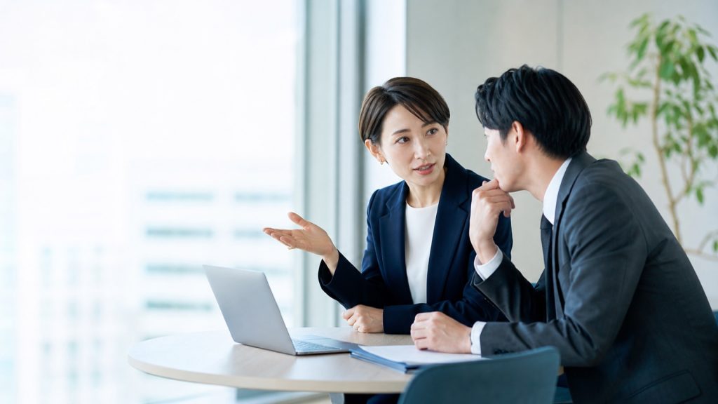 対話の中で視点が切り替わる瞬間